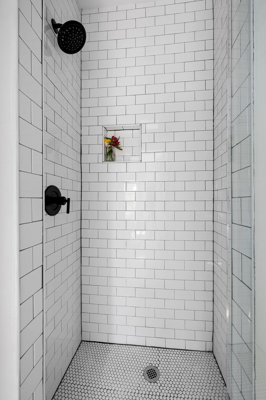 Bathroom 6: Walk-In Shower