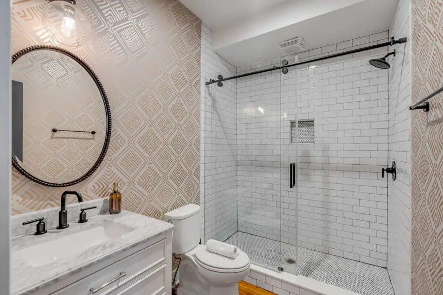 Bathroom #1: En Suite for Bedroom #1