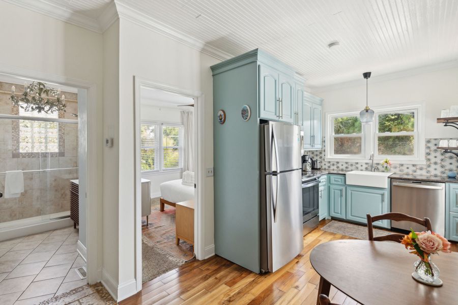 Fully equipped kitchen with everything you need to cook a meal 
