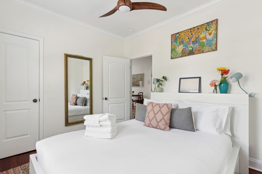 Bedroom #2: Queen Bed