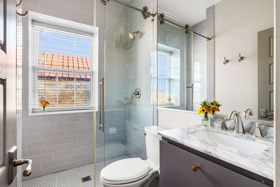 Bathroom #1: Walk-in Shower
