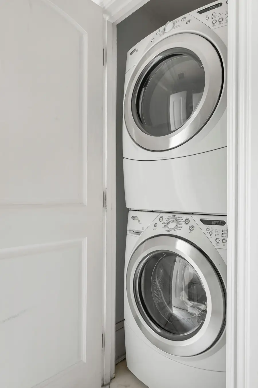 Washer + Dryer for your use!