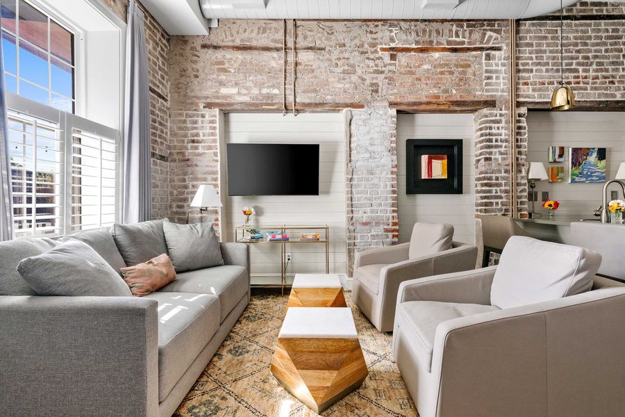 Welcome to your Downtown Charleston 2 Story Home - Fire Tower!