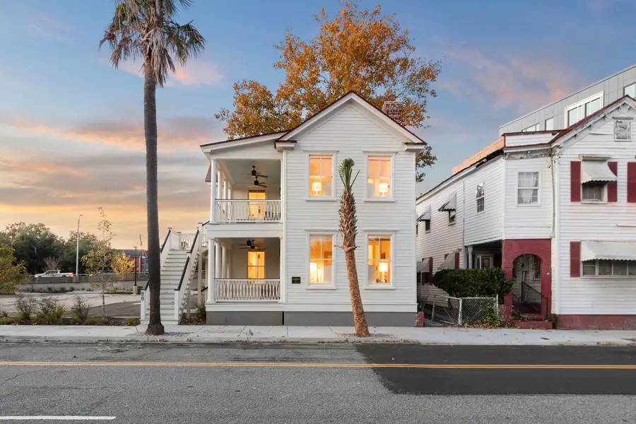 Your Charleston home away from home!