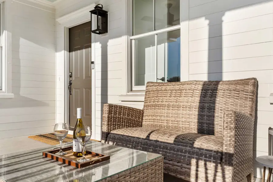 Outdoor seating on the porch!