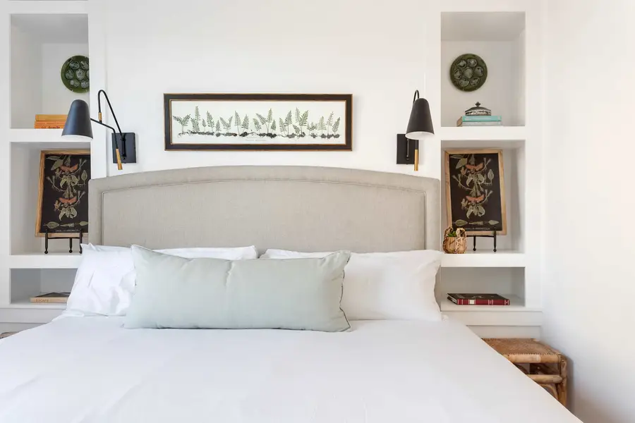 Bedroom #5: King Bed 