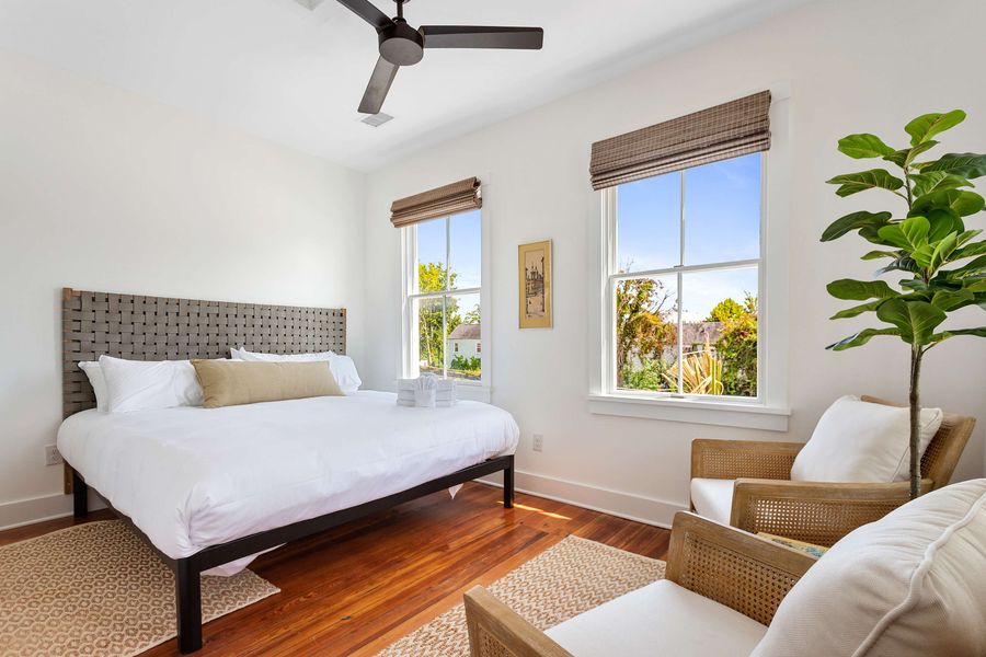 Bedroom #5: King Bed 