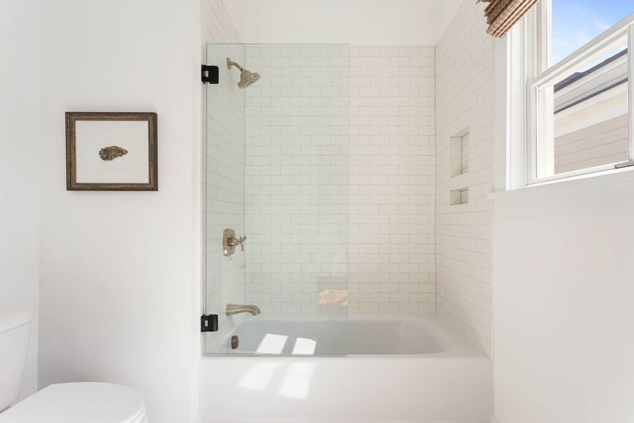 Bathroom #5: Shower + Tub Combo