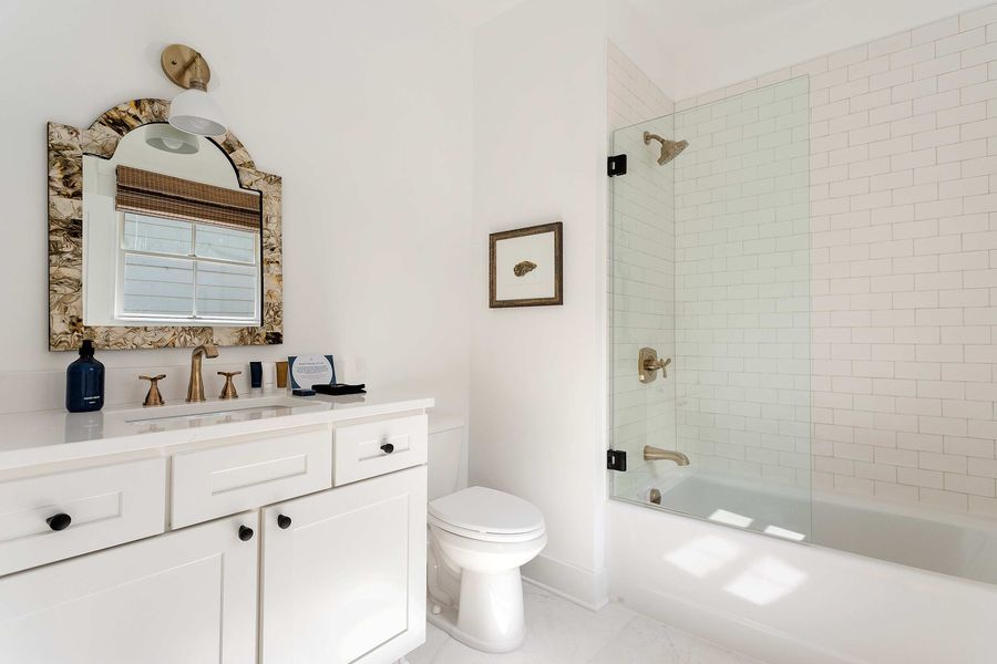 Bathroom #5: Shower + Tub Combo