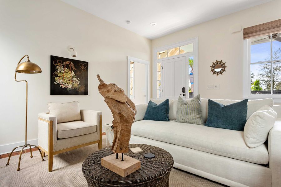 Spacious living room with seating for your entire group
