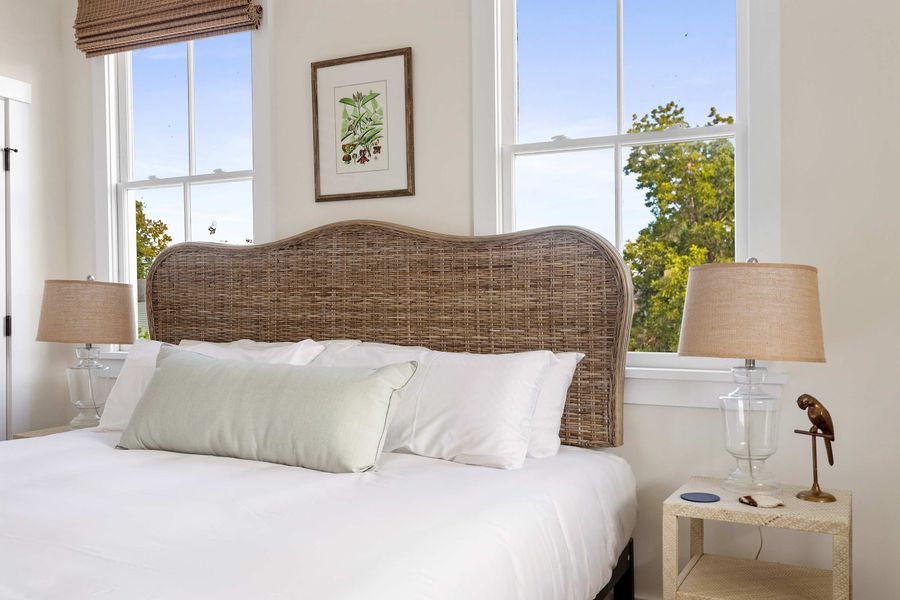 Bedroom #1: King Bed 