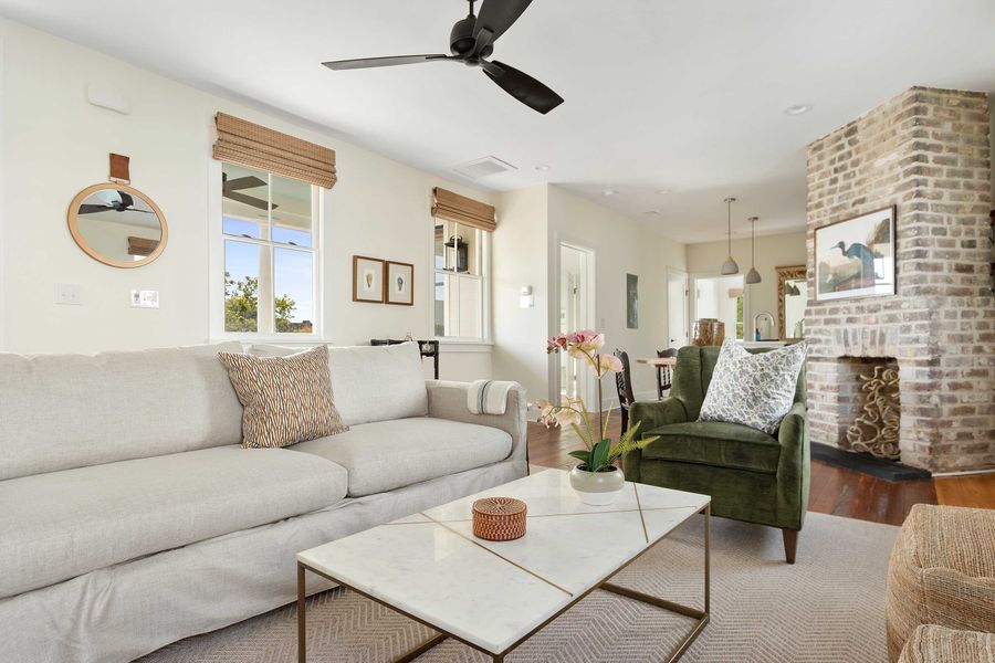 Spacious living room with seating for your entire group