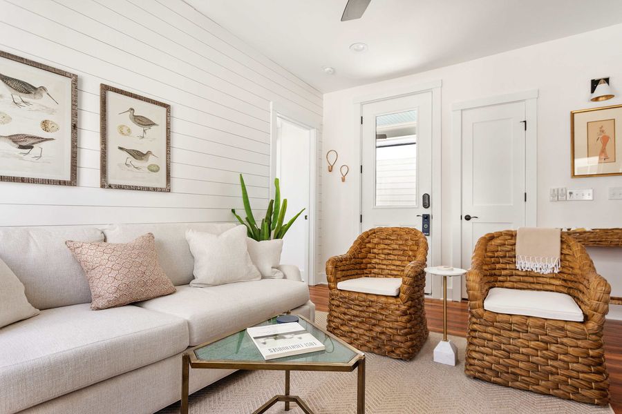 Spacious living room with seating for your entire group