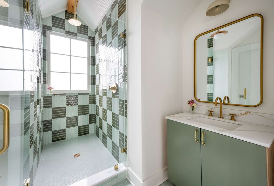 Bathroom #2: Walk-in Shower