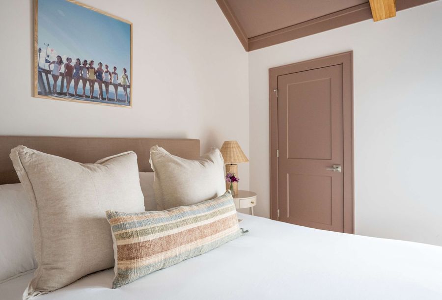 Bedroom #1: King Bed+ TV