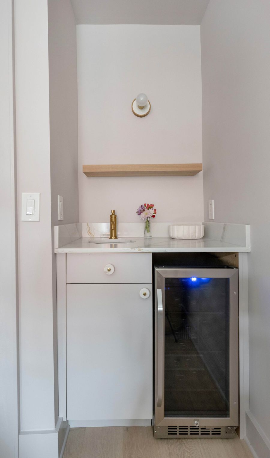 Bedroom 3: Mini Kitchenette 