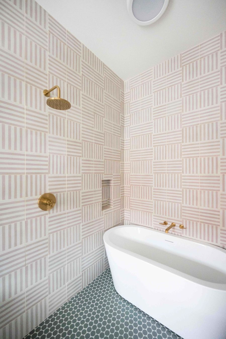 Bathroom 3: Deep Soaking Tub and Walk-in Shower 