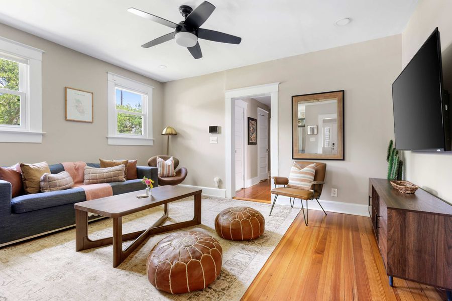 Spacious living room with plenty of seating and a Smart TV! 
