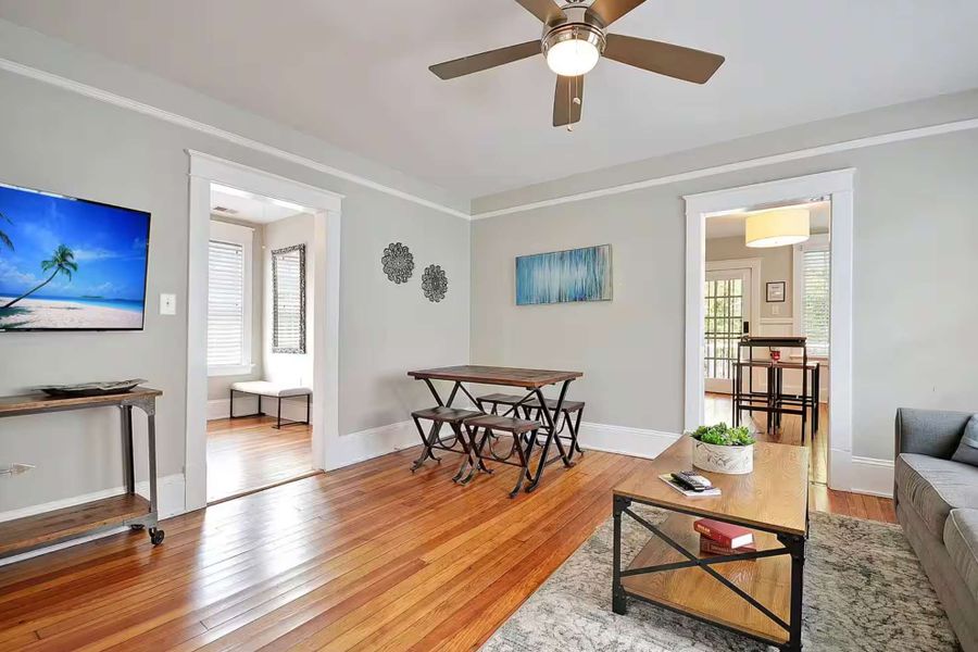 Second floor living room 