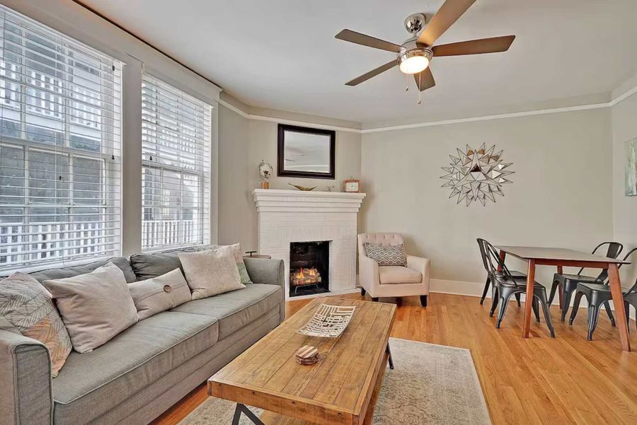 Spacious first floor living room 