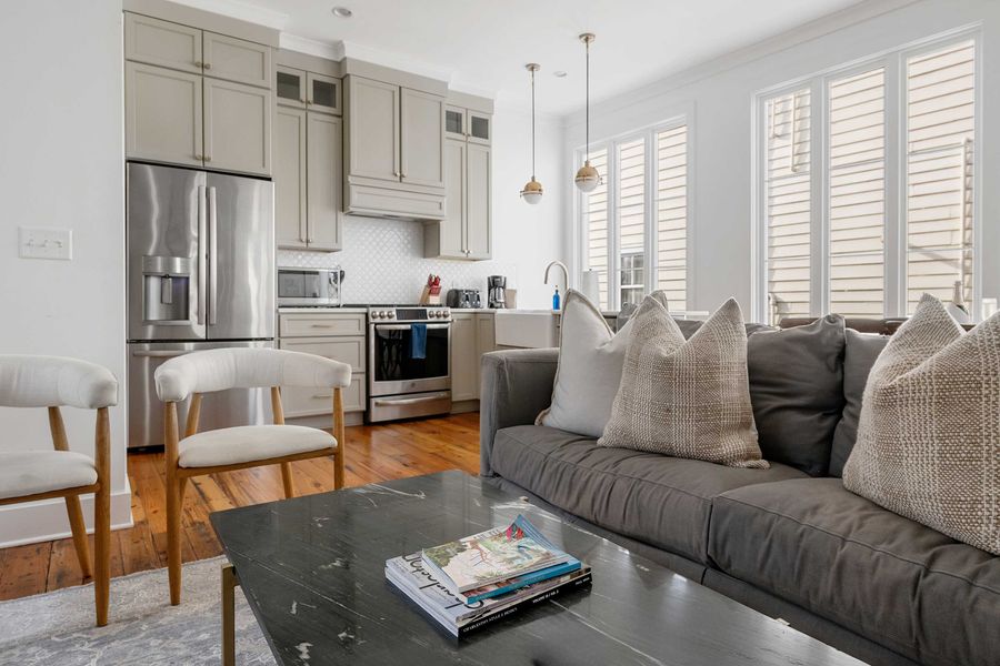 Spacious living room