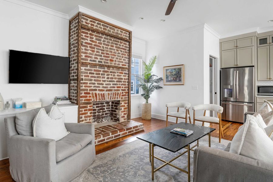 Spacious living room