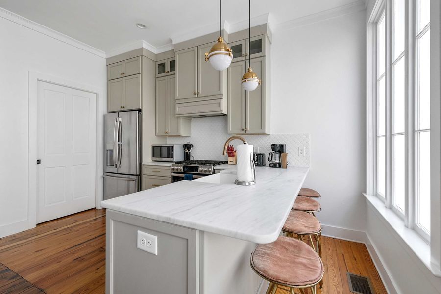 Counter seating