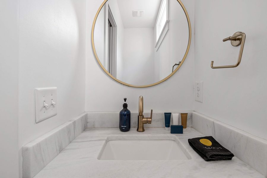 Bathroom 2: Walk-in Shower