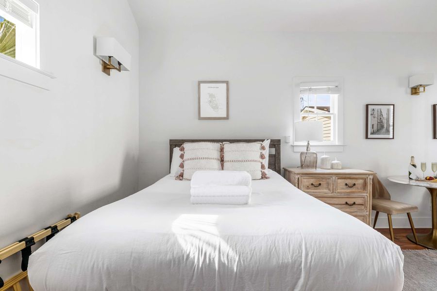 Bedroom: Queen Bed + TV + Kitchenette