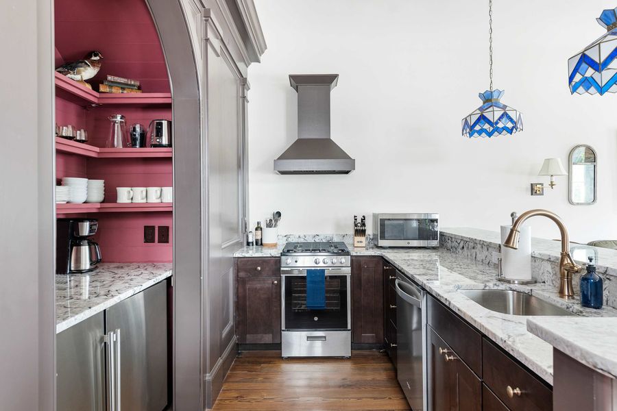 Fully equipped kitchen