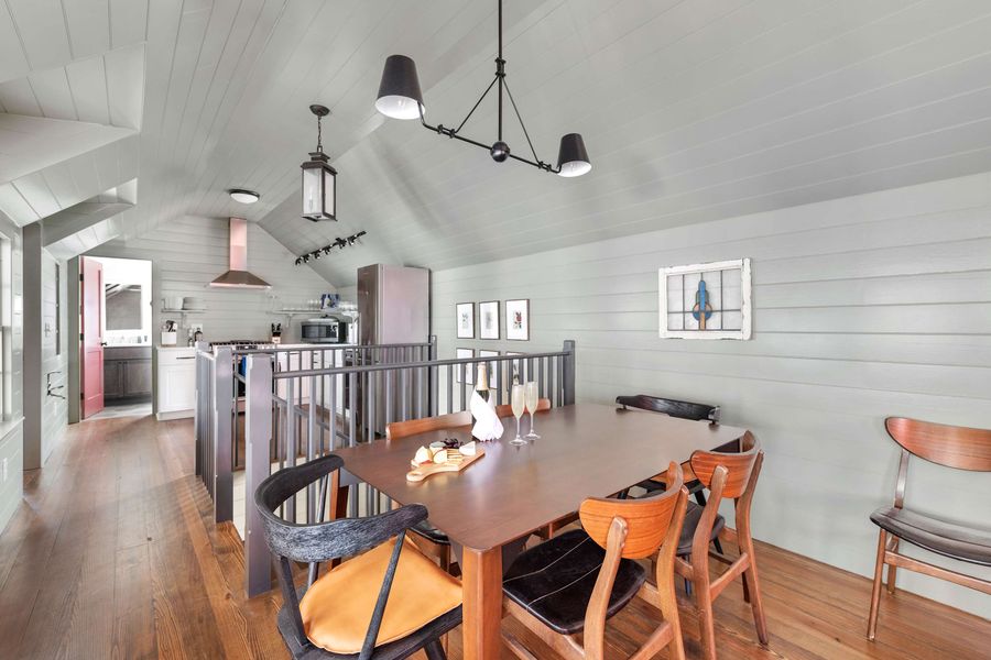 Dining area off the kitchen 