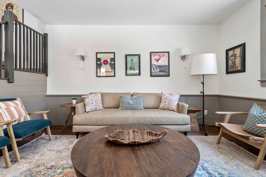 Spacious living room with seating for your entire group + TV!