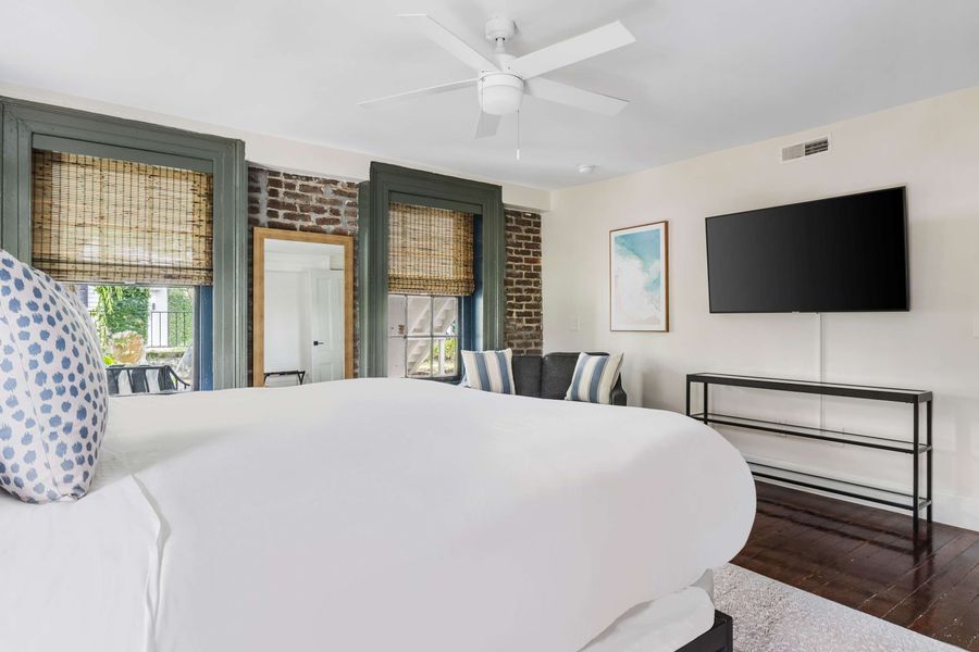 Bedroom 7: King Bed, Ceiling Fan & TV