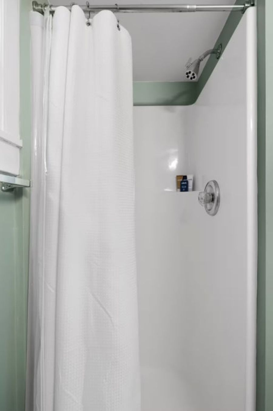 Bathroom 2: Walk-in Shower 