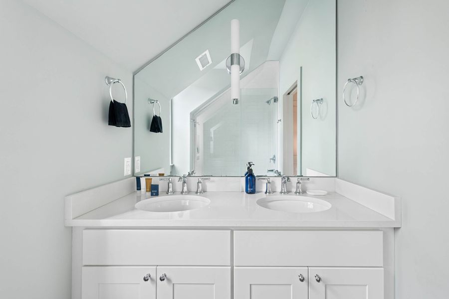 Bathroom 1: Walk-in Shower