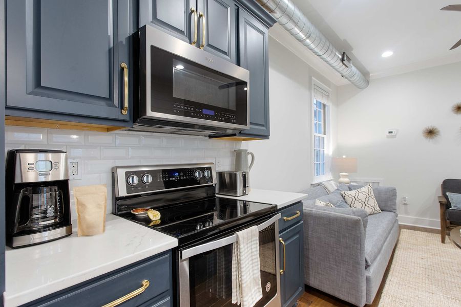 Fully equipped kitchen