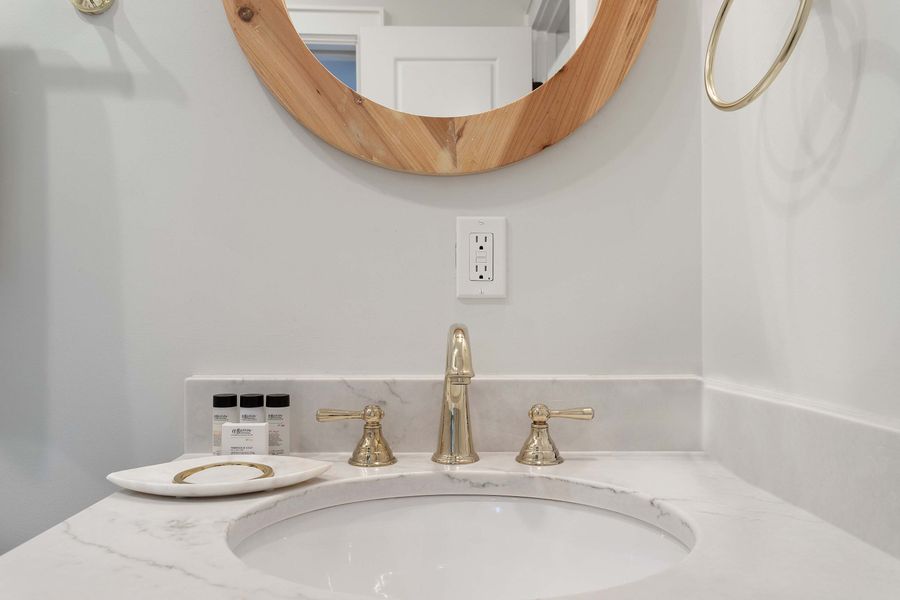 Bathroom 1: Walk In Shower