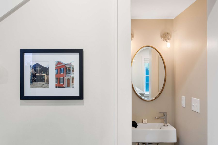 Bathroom 2: Half Bath