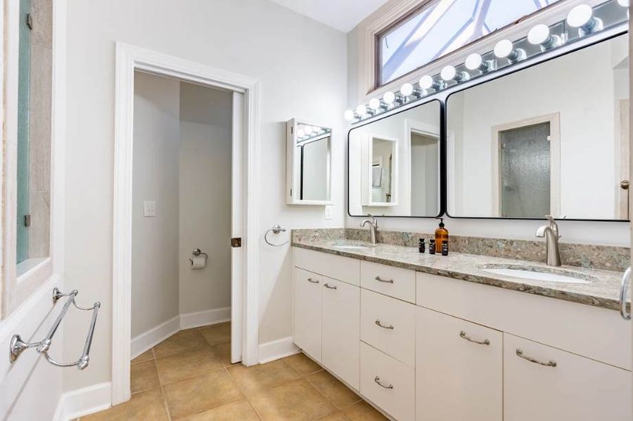 Bathroom 1: Walk-in shower