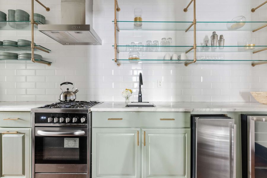 Fully equipped kitchen