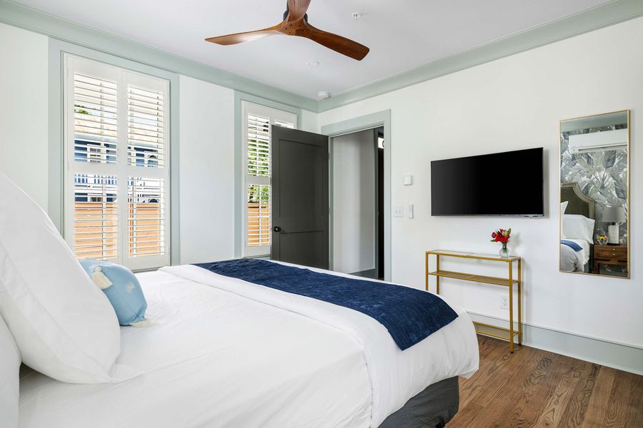 Bedroom 11: King Bed + En Suite and TV