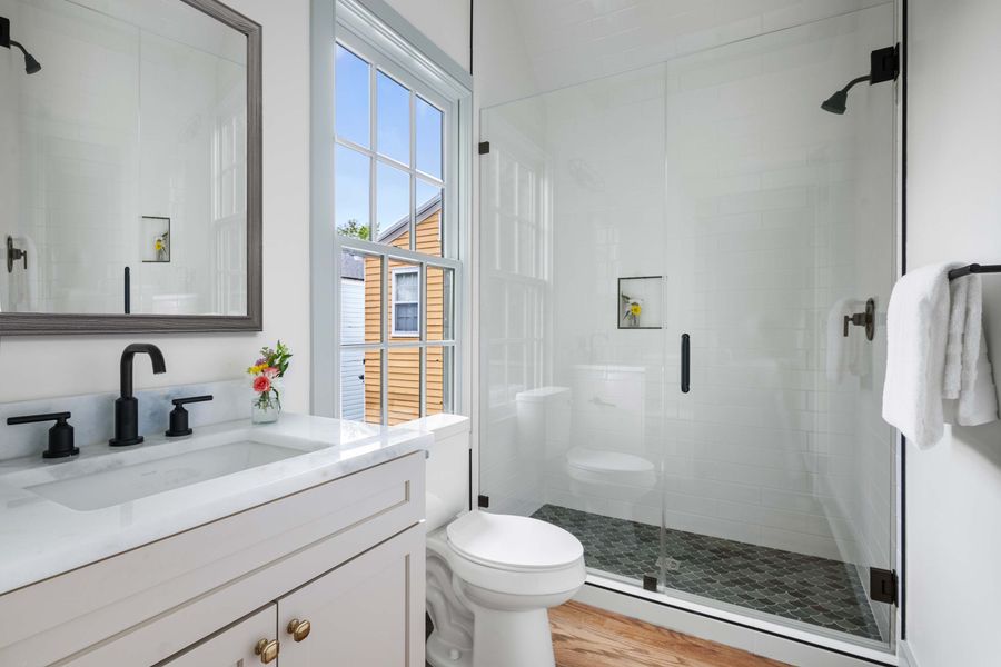 Bathroom 12: Walk-in shower