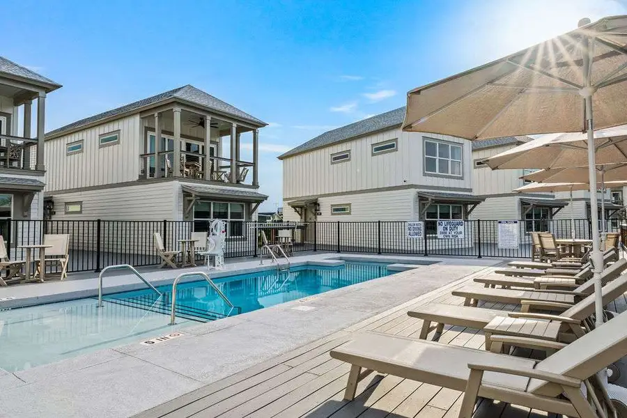 Welcome to Poolside Villas @ Winyah Bay Club!