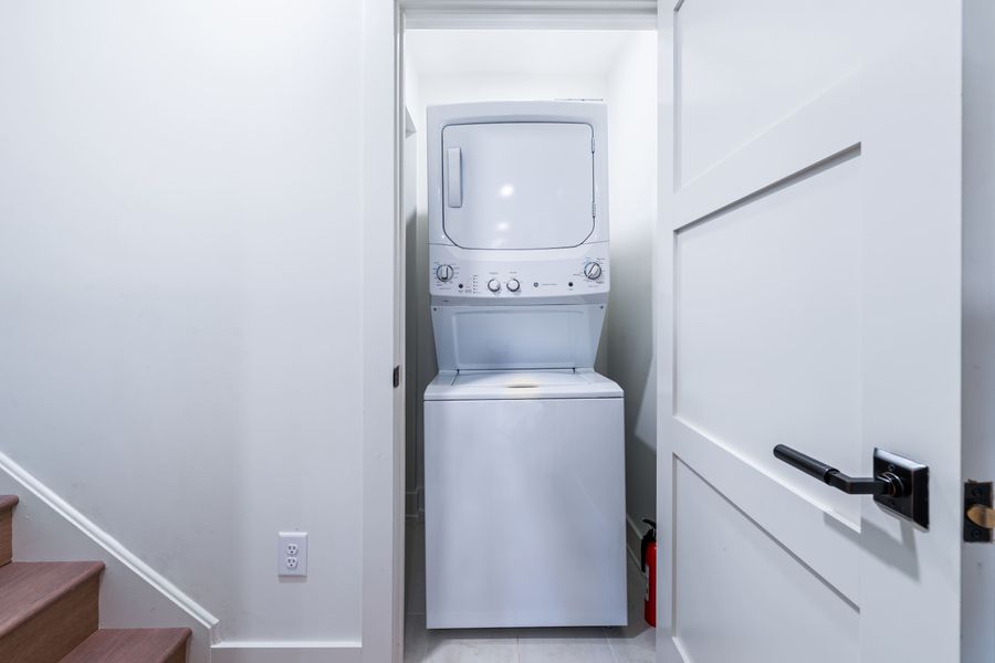 Washer + dryer
