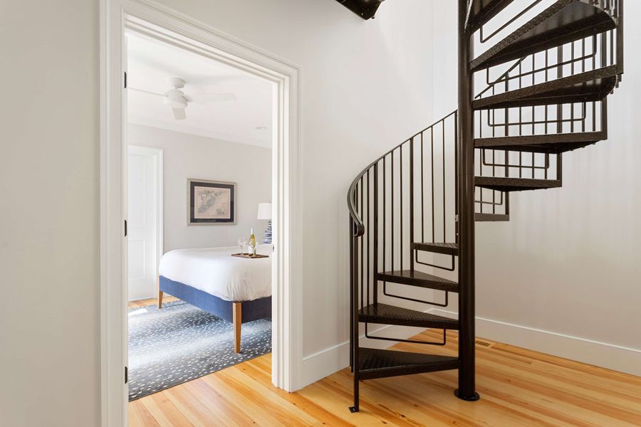 Spiral staircase