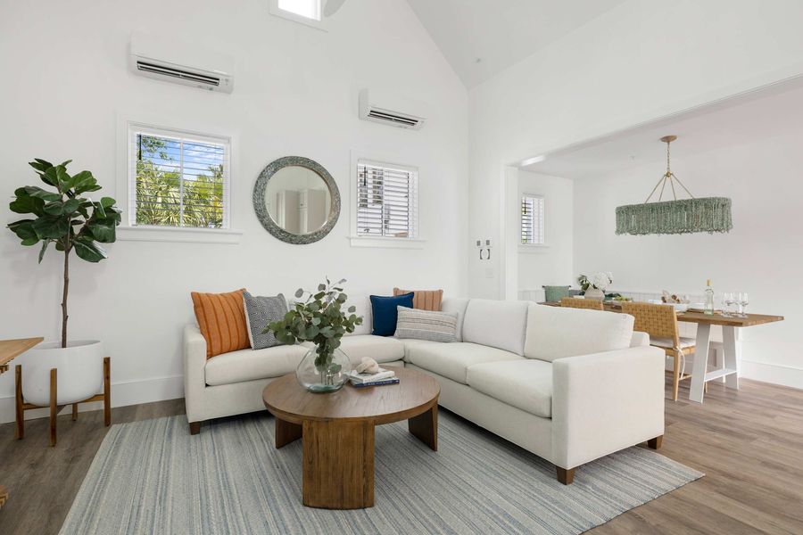 Spacious living room with seating for your group 