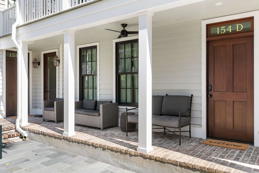 Back house lower porch seating 