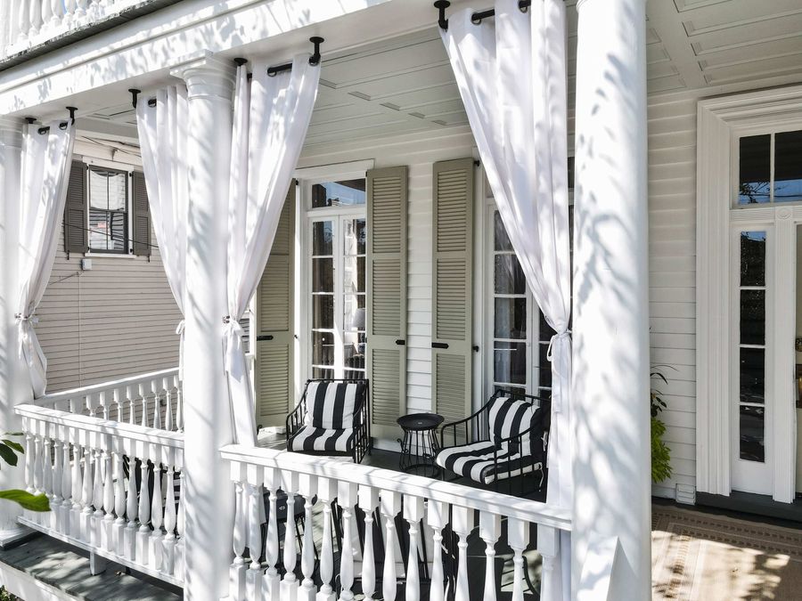 Second floor porch with seating fro your group