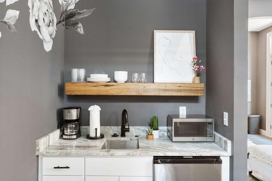 Kitchenette with everything you need during your downtown Charleston stay! 