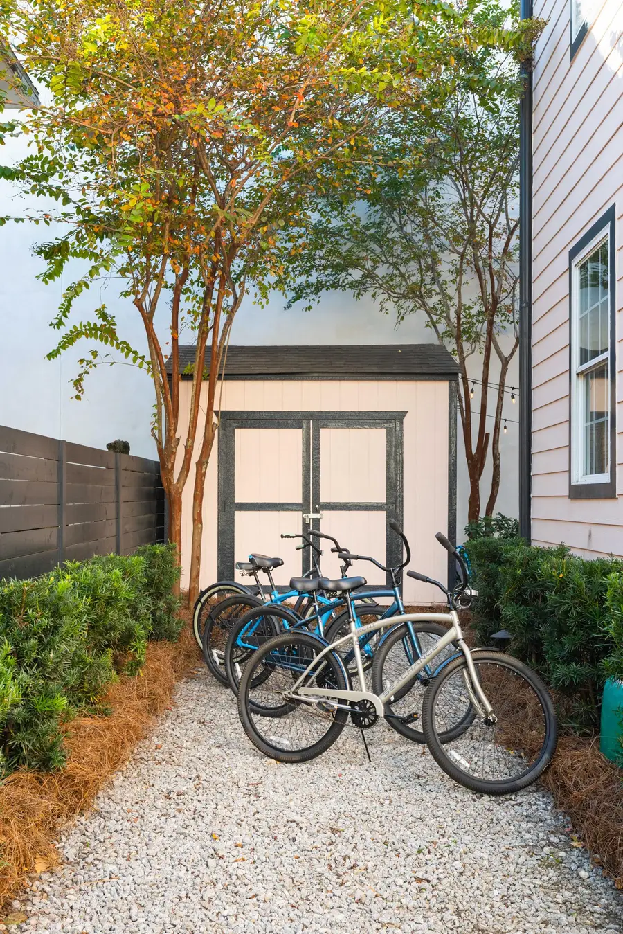 Shared bikes on site for you to explore downtown